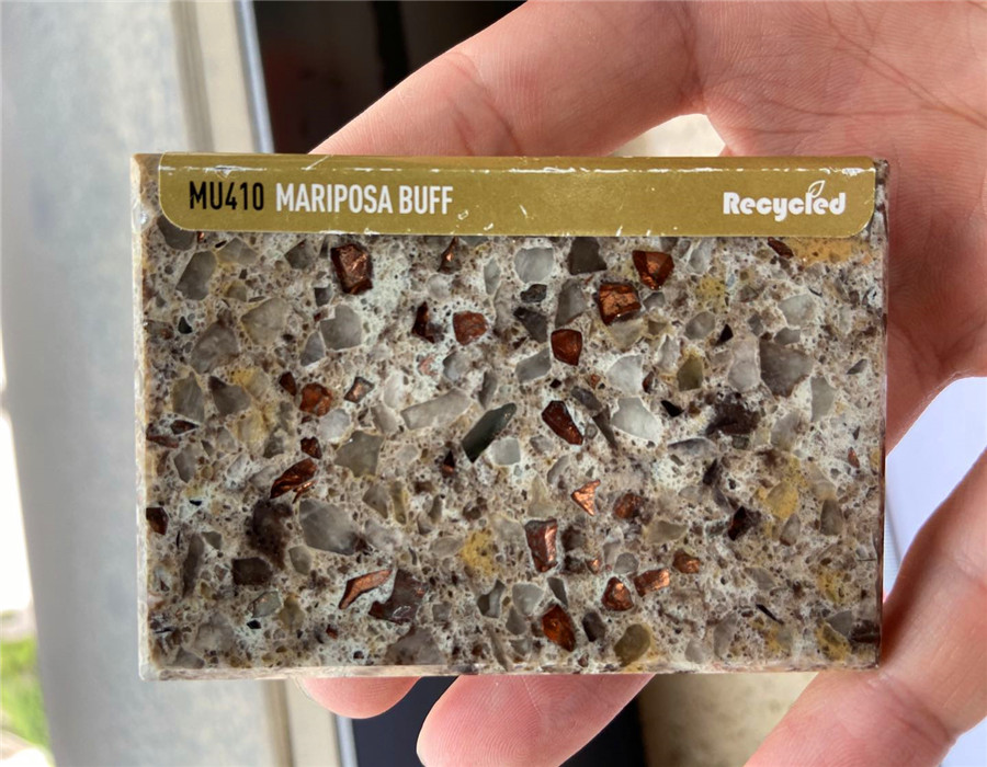 QS26 Mariposa Buff Quartz samples with favorable prices