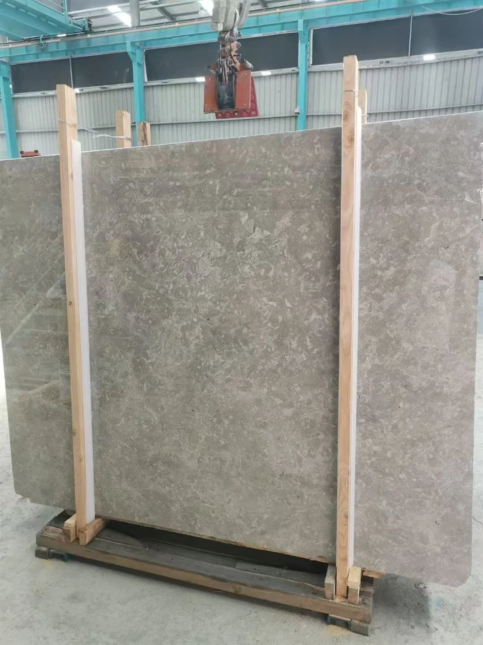China Cream Brown Marble Slabs (3)