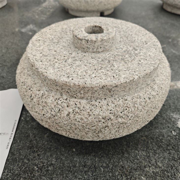 Granite Stone Lantern (1)